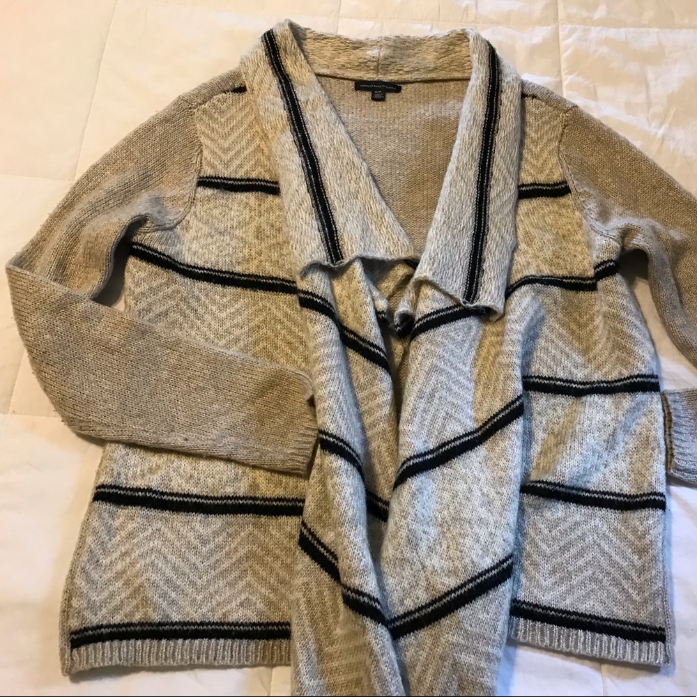 American Eagle cardigan sweater